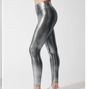 Heroine Sport Platinum Metalic Leggings
